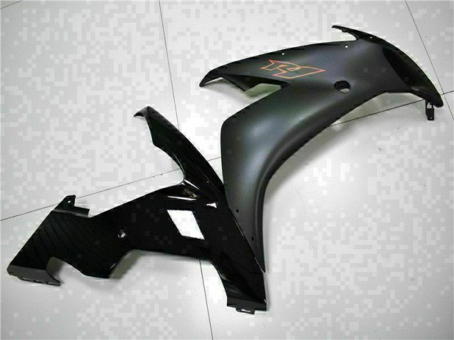Black 2004-2006 Yamaha YZF R1 Motorcycle Bodywork Black 2004-2006 Yamaha YZF R1 Motorcycle Bodywork