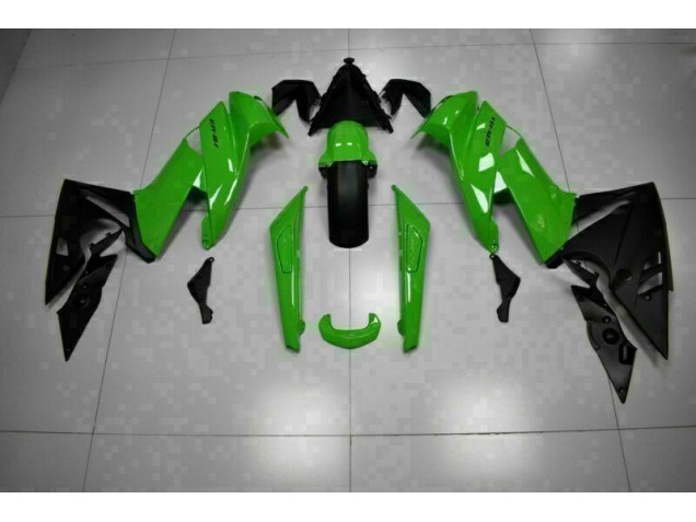 Green Black 2009-2011 Kawasaki EX650 Motorcycle Fairing Green Black 2009-2011 Kawasaki EX650 Motorcycle Fairing