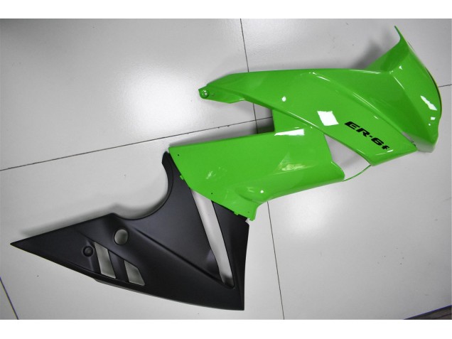 Green Black 2009-2011 Kawasaki EX650 Motorcycle Fairings Green Black 2009-2011 Kawasaki EX650 Motorcycle Fairings