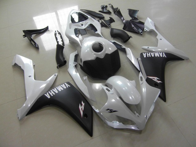 Pearl White Matte Black 2007-2008 Yamaha YZF R1 Motorcycle Fairings Pearl White Matte Black 2007-2008 Yamaha YZF R1 Motorcycle Fairings