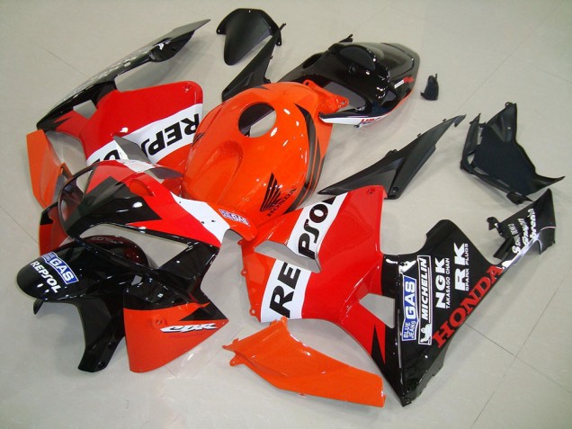 Repsol 2005-2006 Honda CBR600RR Motorcycle Fairings Repsol 2005-2006 Honda CBR600RR Motorcycle Fairings