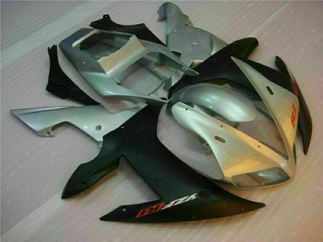 Silver 2002-2003 Yamaha YZF R1 Motorcycle Fairing Silver 2002-2003 Yamaha YZF R1 Motorcycle Fairing