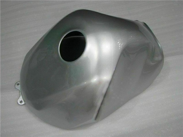 Silver 2003-2004 Suzuki GSXR 1000 Motorcycle Fairing Silver 2003-2004 Suzuki GSXR 1000 Motorcycle Fairing