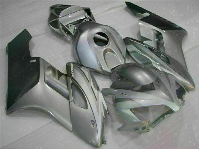 Silver 2004-2005 Honda CBR1000RR Motorcycle Fairings Silver 2004-2005 Honda CBR1000RR Motorcycle Fairings