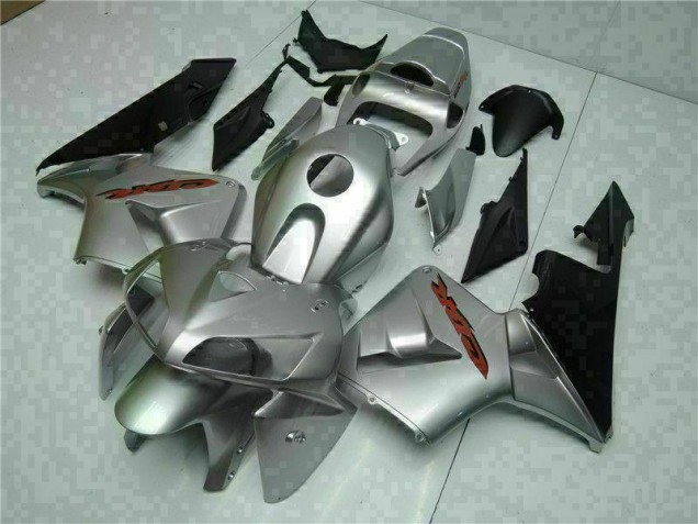 Silver 2005-2006 Honda CBR600RR Motorcycle Fairings Silver 2005-2006 Honda CBR600RR Motorcycle Fairings