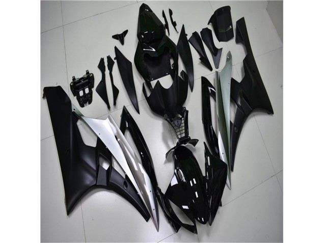 Silver Black 2006-2007 Yamaha YZF R6 Full Motorcycle Fairing Kits Silver Black 2006-2007 Yamaha YZF R6 Full Motorcycle Fairing Kits