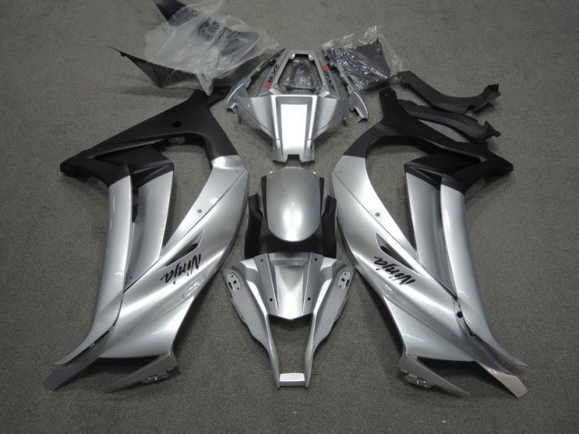Silver Black Ninja 2011-2015 Kawasaki ZX10R Motorcycle Fairings Silver Black Ninja 2011-2015 Kawasaki ZX10R Motorcycle Fairings