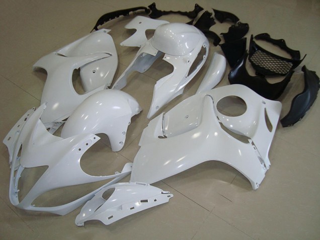 White 1996-2007 Suzuki GSXR 1300 Hayabusa Motorcycle Fairings White 1996-2007 Suzuki GSXR 1300 Hayabusa Motorcycle Fairings