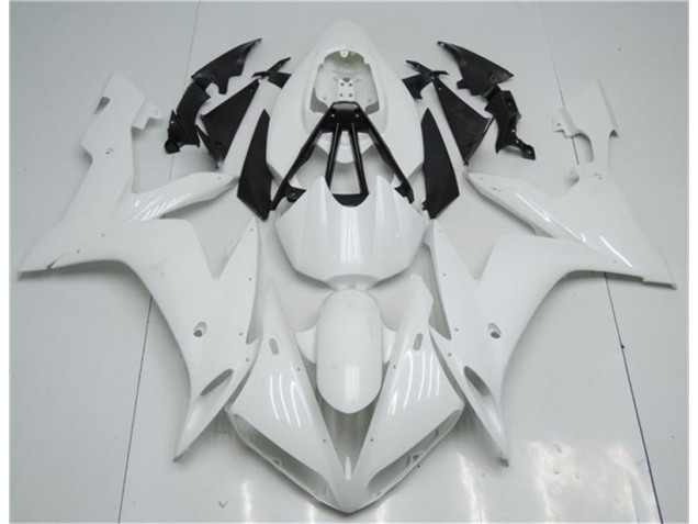 White 2004-2006 Yamaha YZF R1 Motorcycle Fairing White 2004-2006 Yamaha YZF R1 Motorcycle Fairing